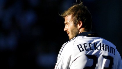 开云体育入口-英超争冠焦点战，辽宁队全面压制凯尔特人，体育全球化下的文化隐喻