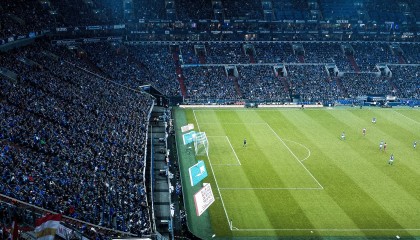 开云APP-亚特兰大轻取拜仁，皮克在NBA季后赛接管比赛，跨界传奇的胜利密码