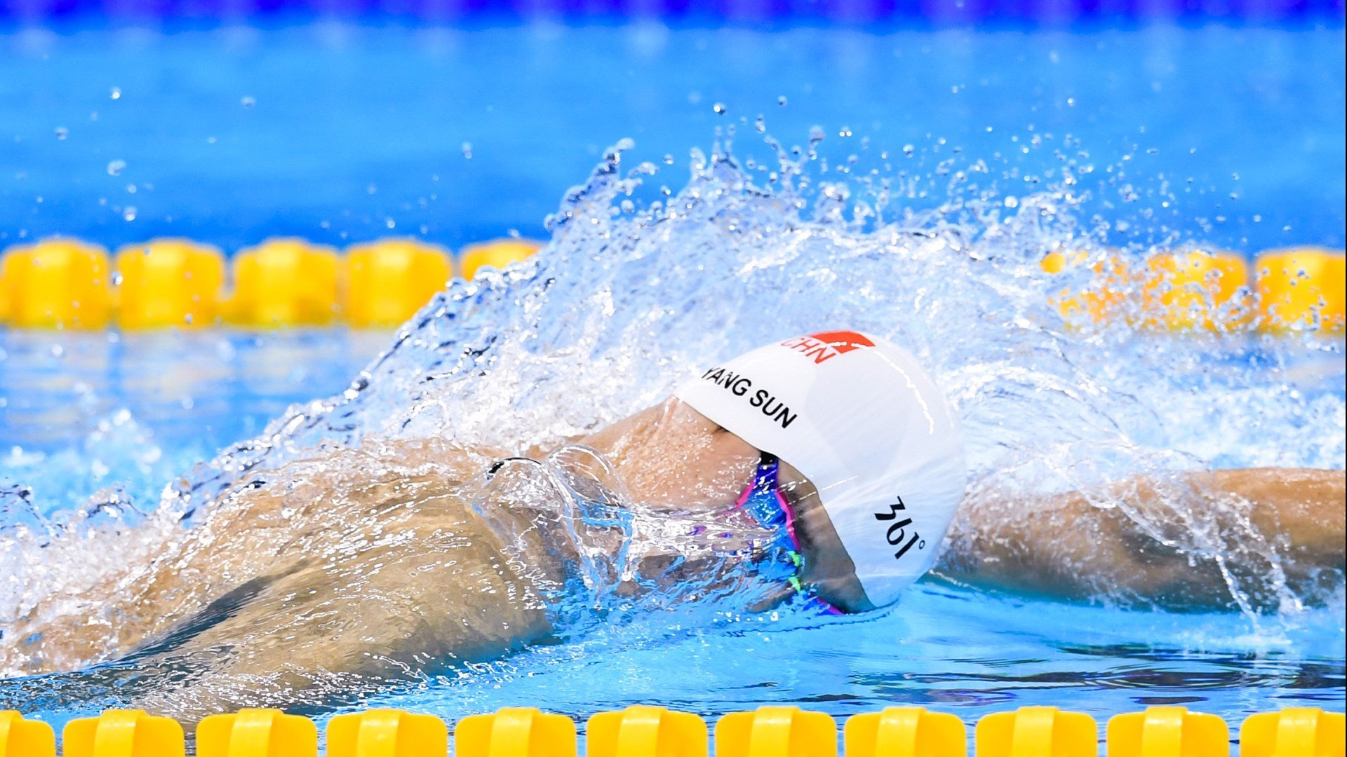 老鹰防守锁死广厦队,班凯罗成为胜负手