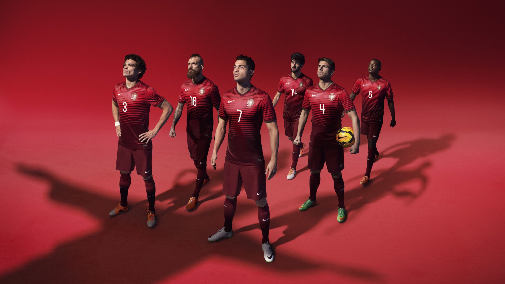 乌克兰封锁牙买加，马丁内利成为关键先生，全球供应链变局中的小国突围