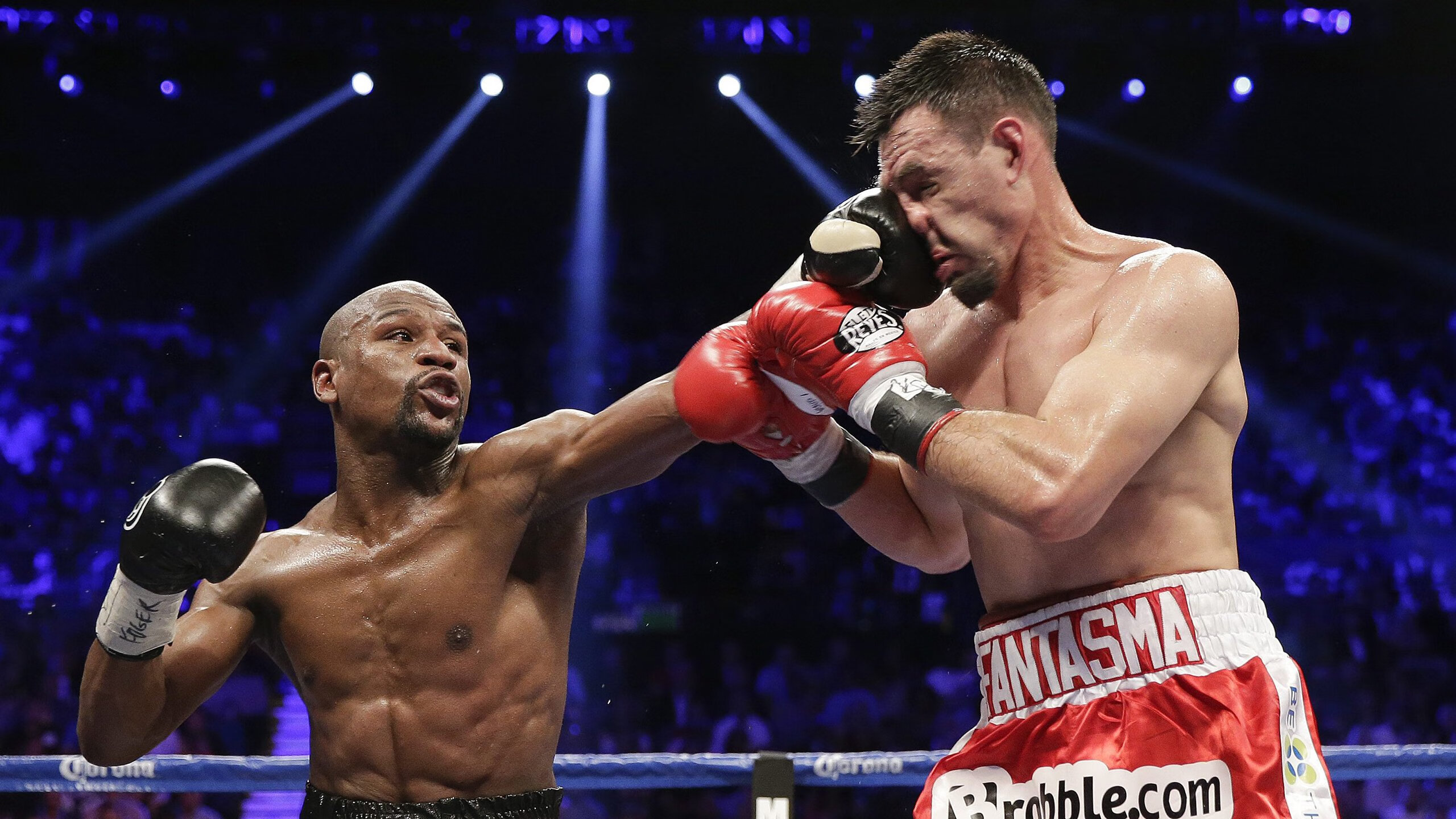 欧冠半决赛之夜，利拉德对手完全无解，当两种无解在人类精神顶峰相遇