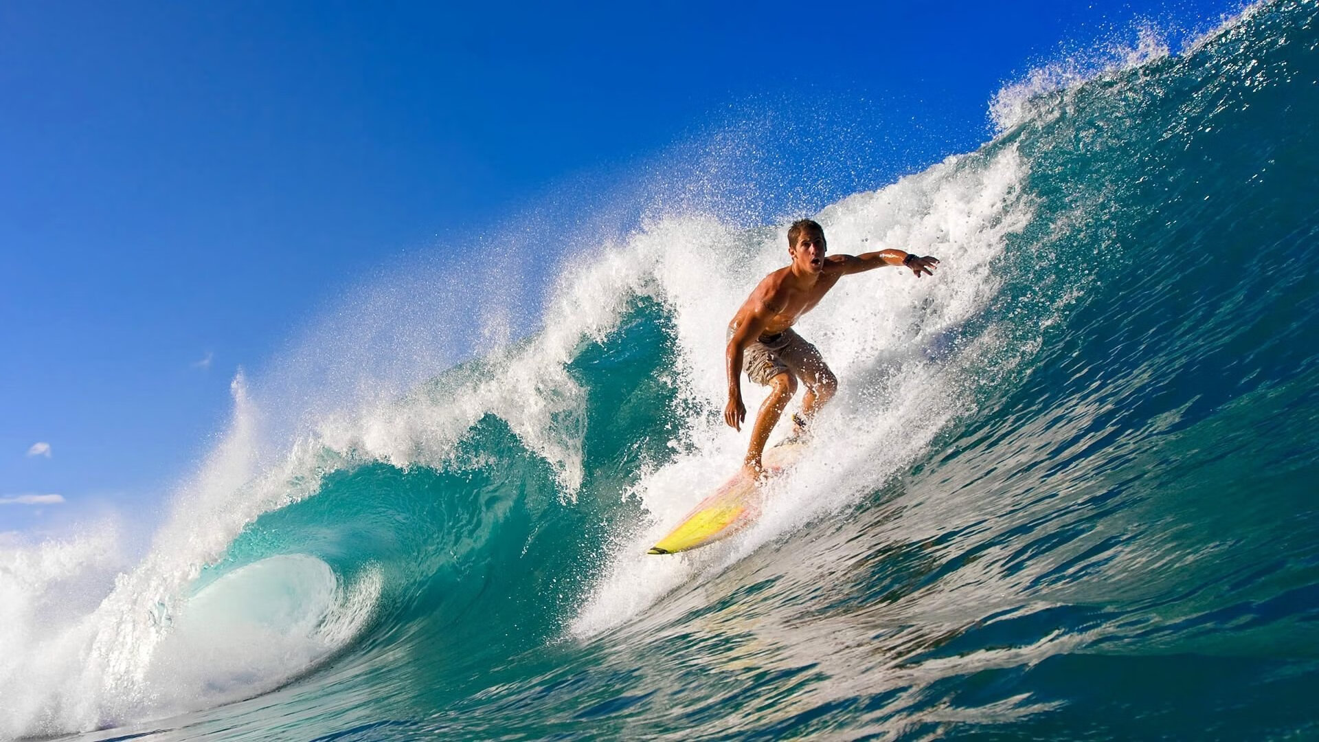 那不勒斯争冠战，当迪巴拉的魔法撕碎曼城的钢铁城墙