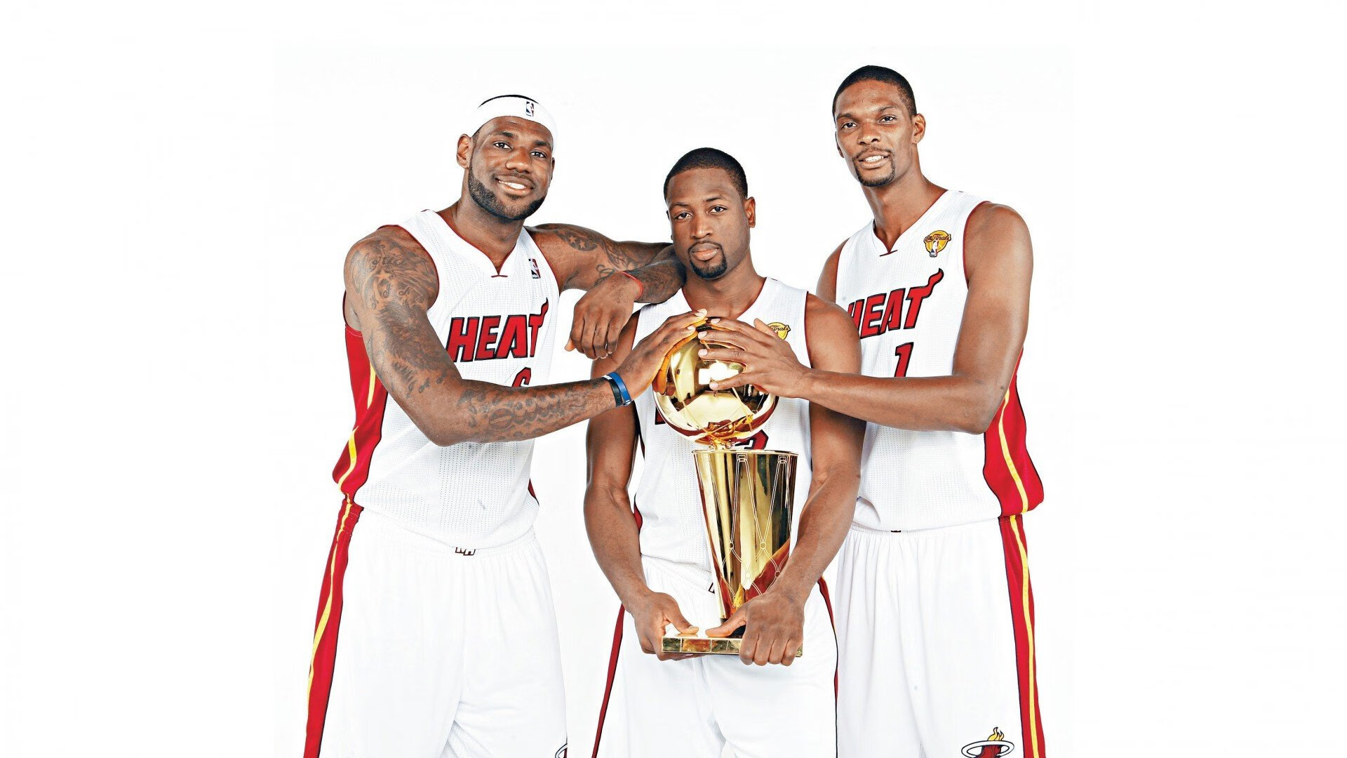 凯恩赛道超车，佛罗伦萨文艺绝杀，当跨界叙事重构胜负法则